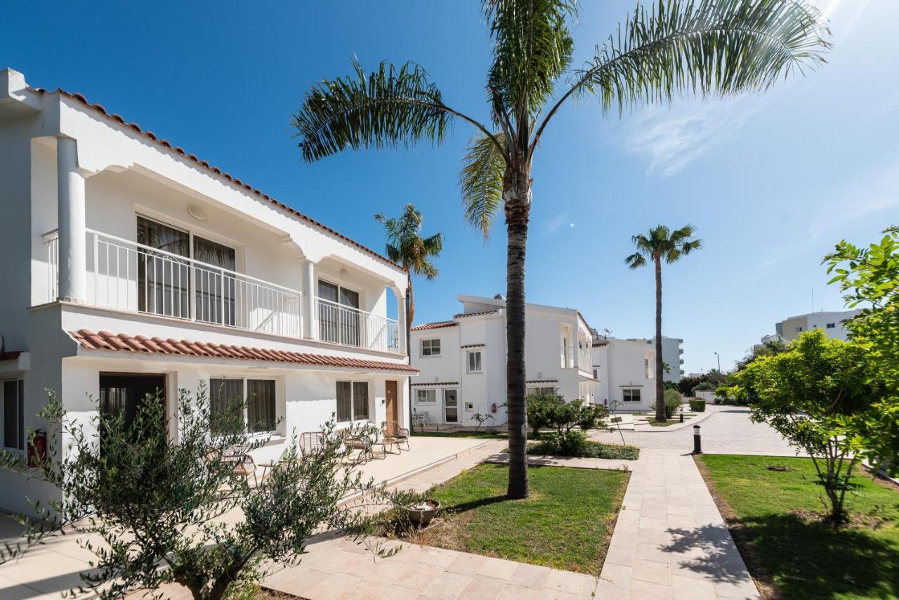 Fig Tree Z Holiday Resort 파라림니 외부 사진