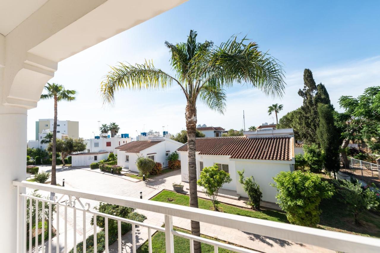 Fig Tree Z Holiday Resort 파라림니 외부 사진