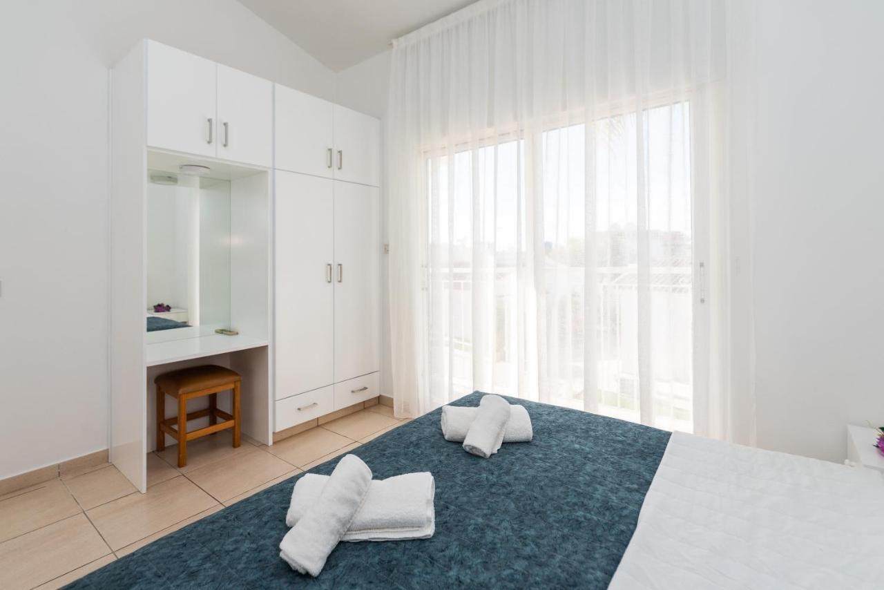 Fig Tree Z Holiday Resort 파라림니 외부 사진