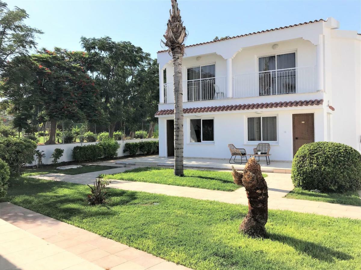 Fig Tree Z Holiday Resort 파라림니 외부 사진