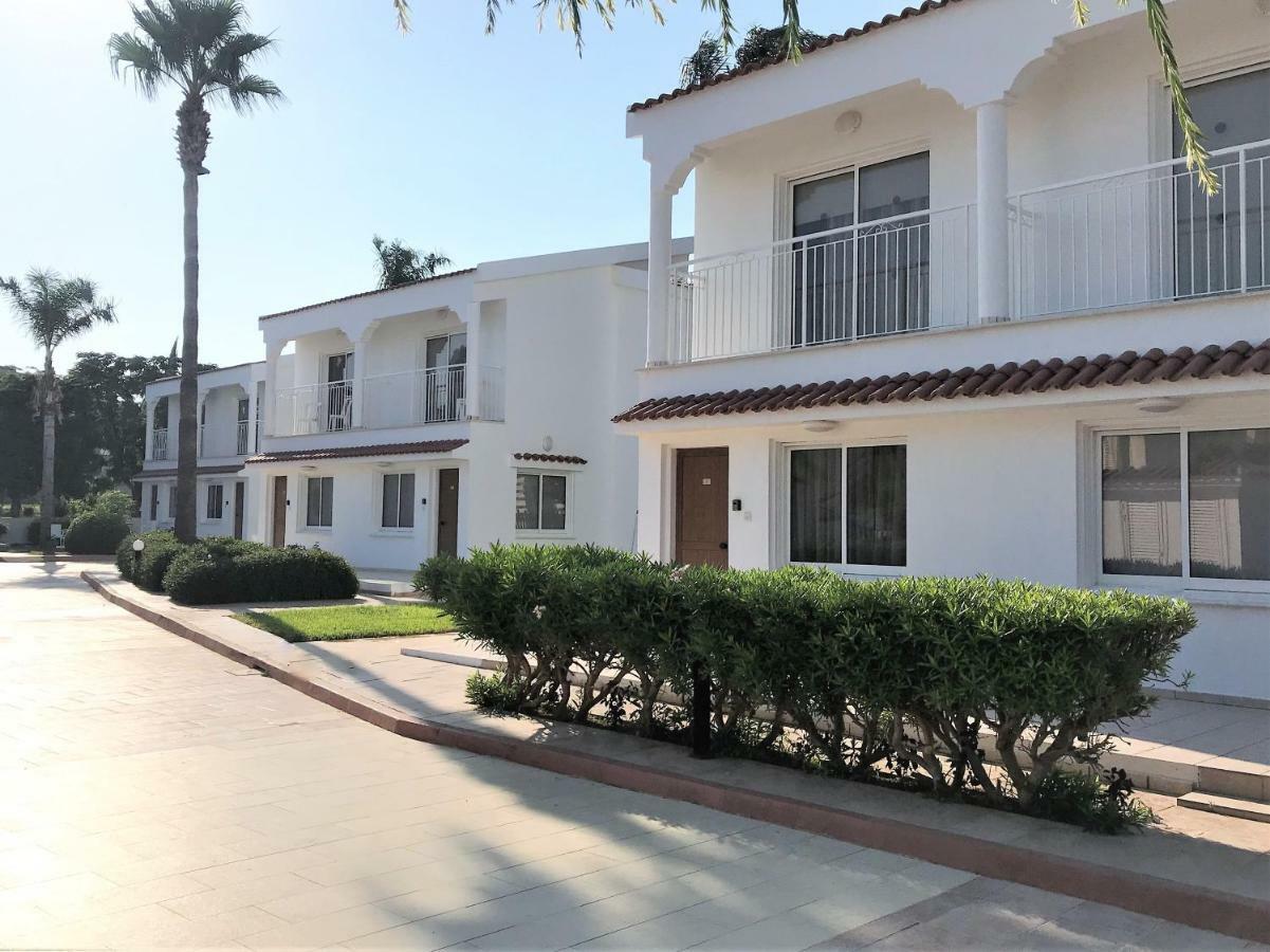 Fig Tree Z Holiday Resort 파라림니 외부 사진